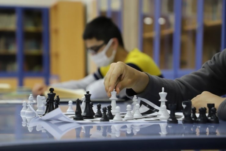 Ceza infaz kurumlarında son 3 yılda 10 bin 818 kişi okuma yazma öğrendi