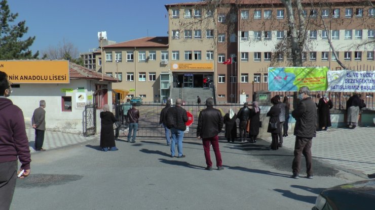 MSÜ sınavı Kayseri’de koronavirüs tedbirleri çerçevesinde başladı