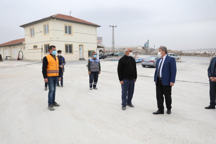 Melikgazi’de asfalt çalışmalarına tam gaz devam