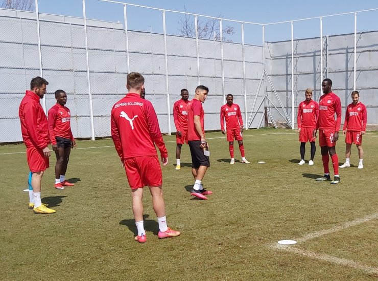 Sivasspor’da Konyaspor hazırlıkları sürüyor
