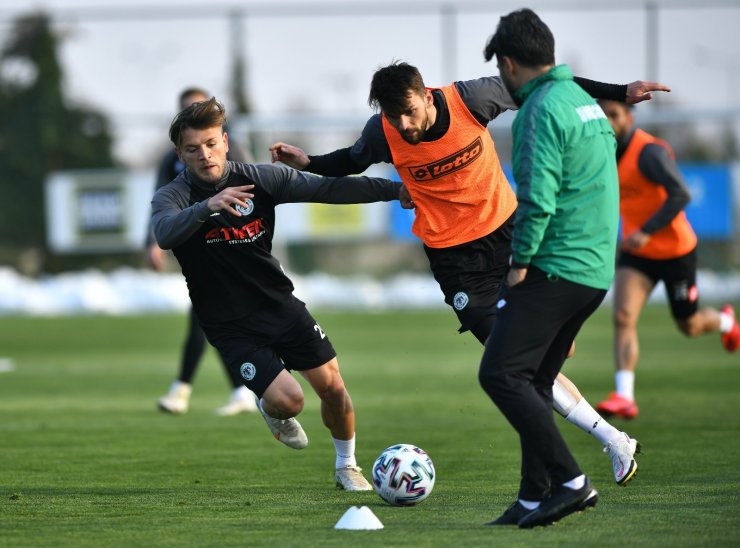 Konyaspor, Kayserispor maçı hazırlıklarına başladı