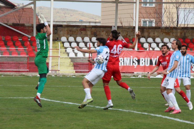 Nevşehir Belediyespor: 2 Payasspor:0