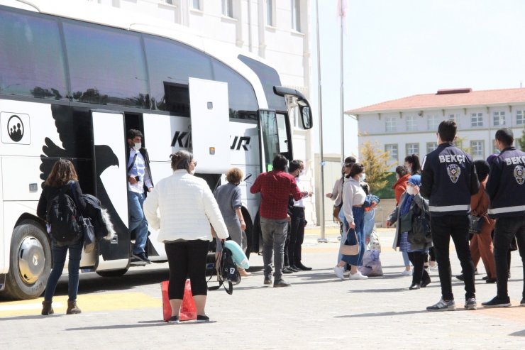 Testi pozitif çıkan yolcunun bulunduğu otobüsteki 47 kişi karantinaya alındı