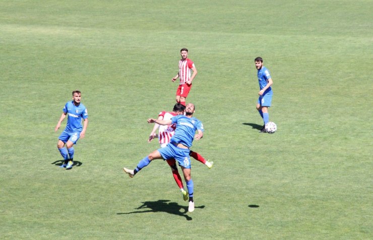 3. Lig: Karaman Belediyespor: 1 - Nazilli Belediyespor: 2