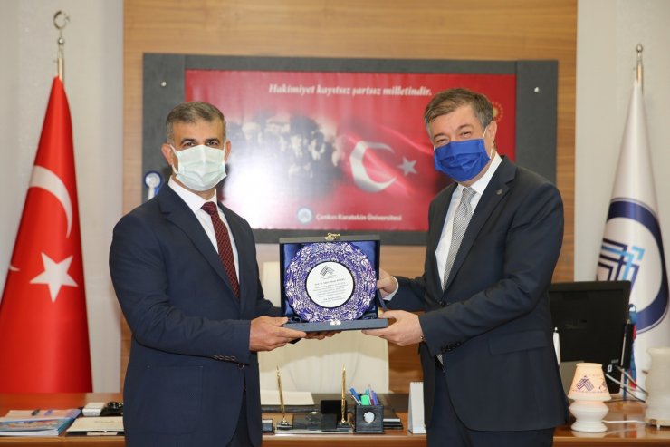 ÇAKÜ Rektörü Prof. Dr. Harun Çiftçi görevine başladı