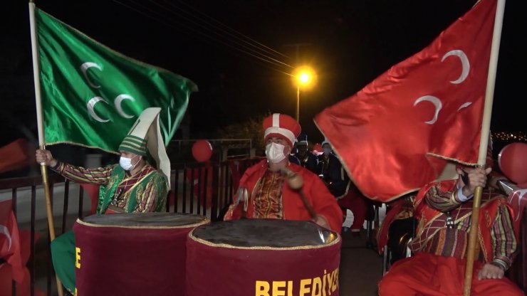 Mehter takımlı "23 Nisan" coşkusu