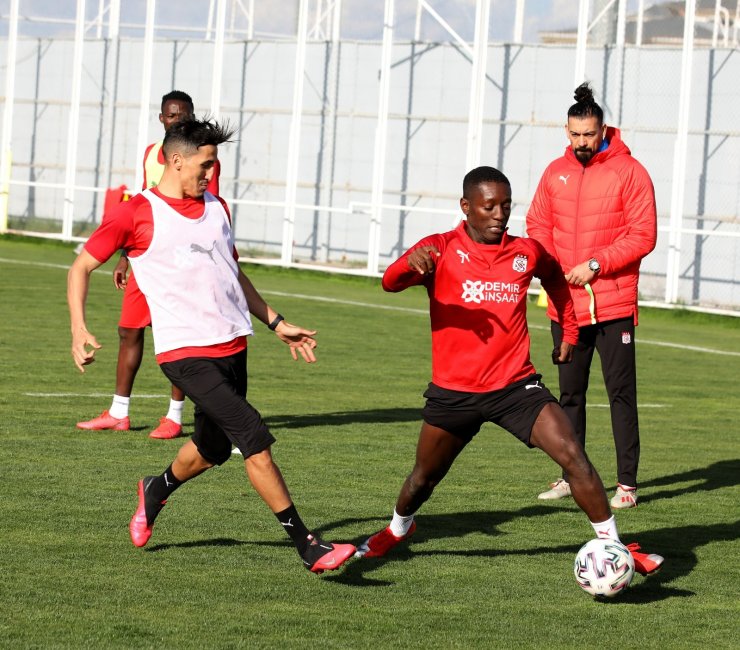 Sivasspor’da neşeli antrenman