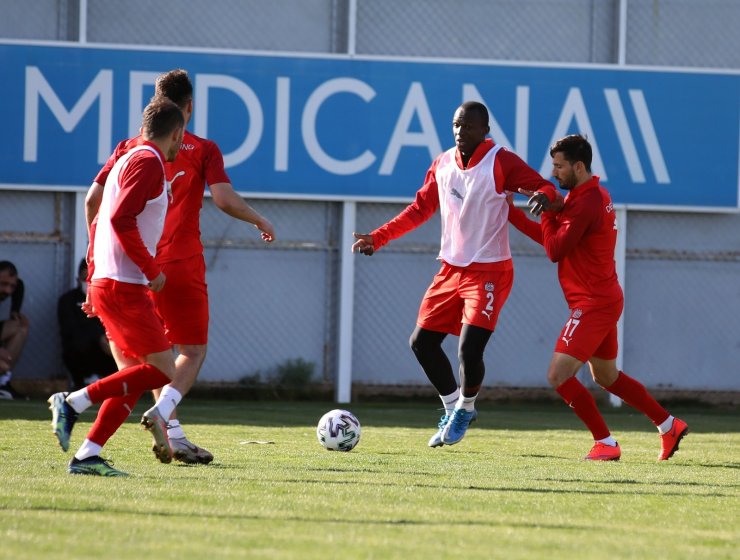 Sivasspor’da neşeli antrenman