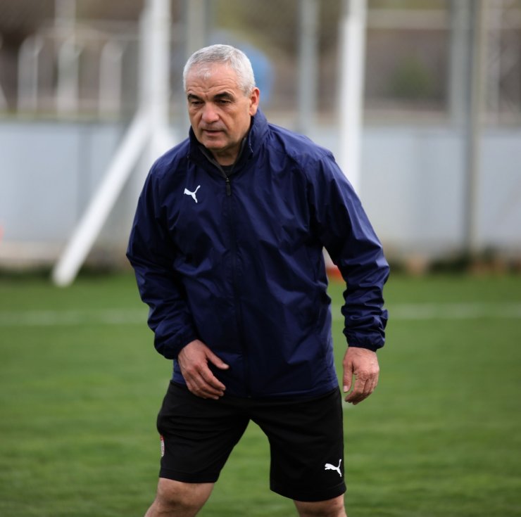 Rıza Çalımbay, en uzun seriyi tekrar yakalamak istiyor