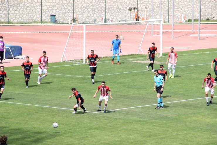 3. Lig: Karaman Belediyespor: 5 - Yozgatspor 1959 FK: 0
