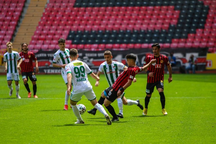 TFF 1.Lig: Eskişehirspor: 1- Bursaspor: 5