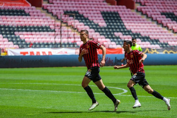 TFF 1.Lig: Eskişehirspor: 1- Bursaspor: 5