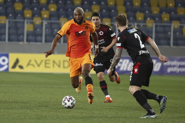 Süper Lig: Gençlerbirliği: 0 - Galatasaray: 0 (Maç devam ediyor)