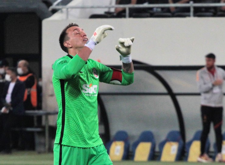 Süper Lig: Gençlerbirliği: 0 - Galatasaray: 2 (Maç sonucu)