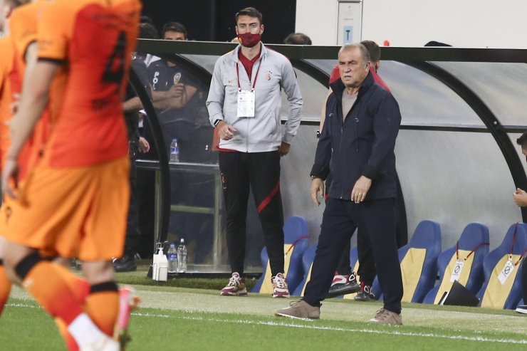 Süper Lig: Gençlerbirliği: 0 - Galatasaray: 1 (İlk yarı)