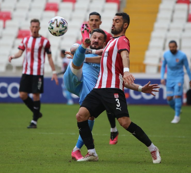 Gaziantep FK ile Sivasspor 4. randevuda