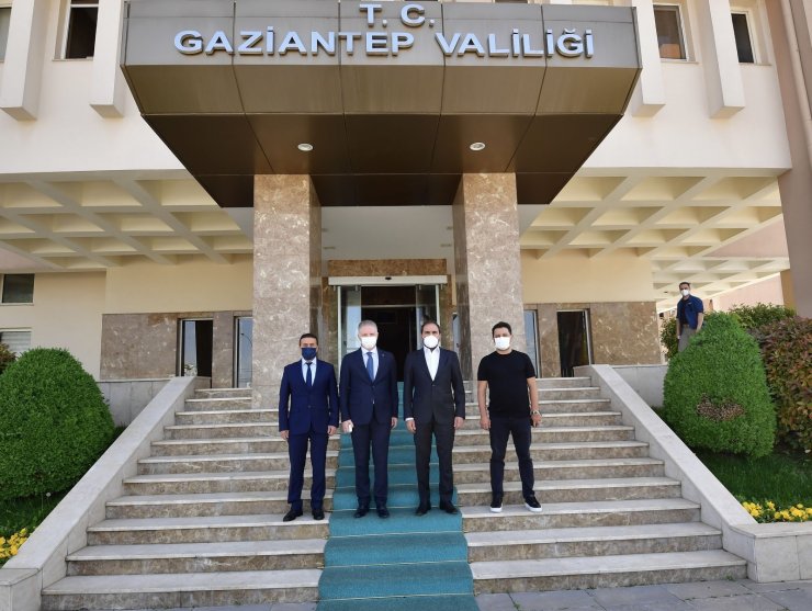 Sivasspor Başkanı Otyakmaz’dan Gaziantep Valisi Davut Gül’e ziyaret