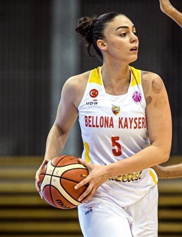 Melis Gülcan ve Esra Ural Topuz aday kadroda