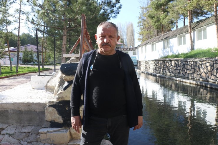 Dünyada benzerleri yok, doktor balıklar şifa saçıyor