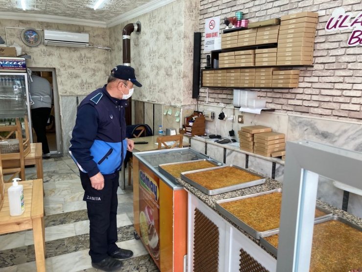 Zabıta ekipleri denetimlerini sürdürüyor
