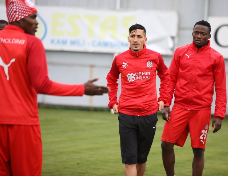 Sivasspor’da Başakşehir mesaisi