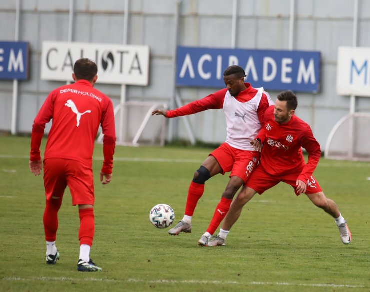 Sivasspor’da Başakşehir mesaisi