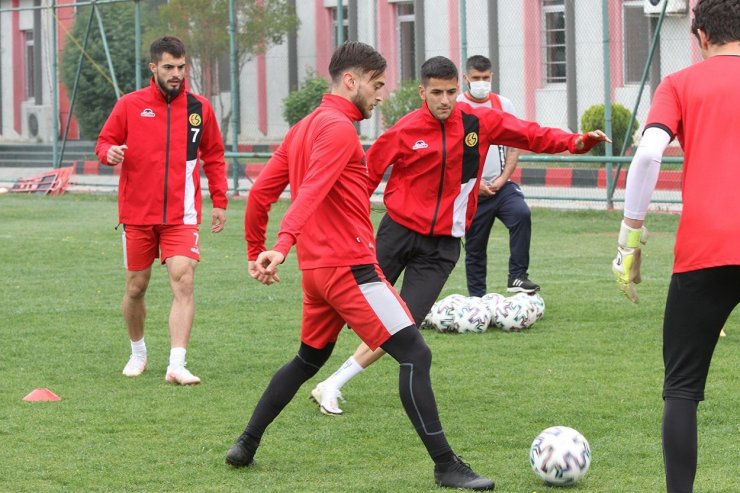 Eskişehirspor, Beypiliç Boluspor maçı hazırlıklarını tamamladı
