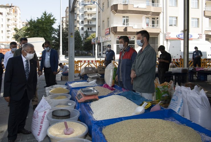 Kısıtlamada çalışacak semt pazarları belirlendi