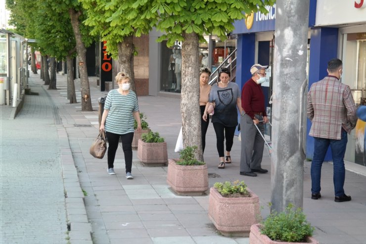 Eskişehir tam kapanamadı