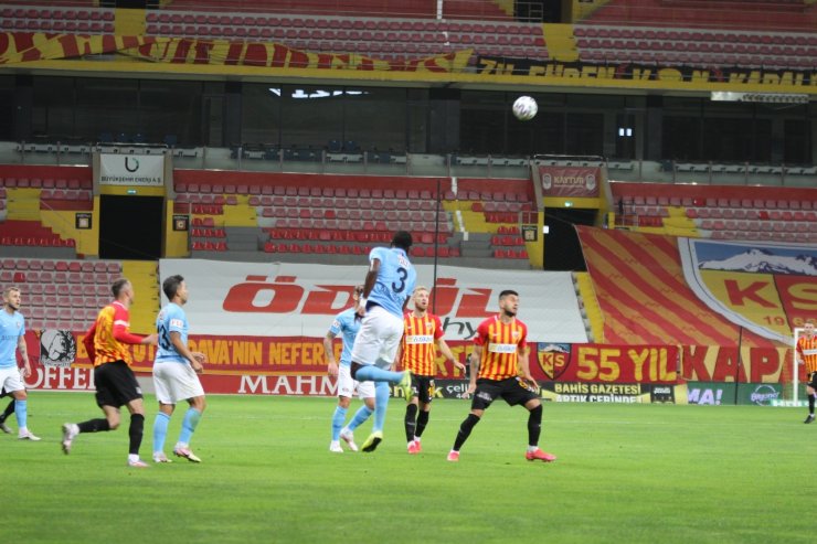Süper Lig: Kayserispor: 0 - Gaziantep FK: 0 (İlk yarı)