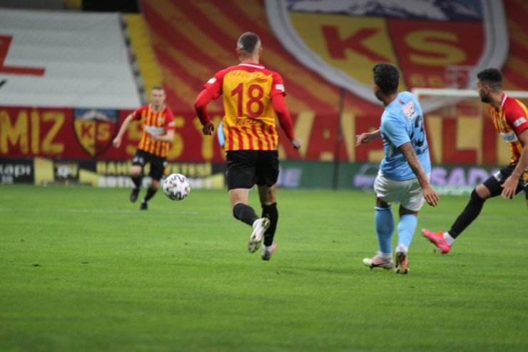 Süper Lig: Kayserispor: 0 - Gaziantep FK: 0 (İlk yarı)