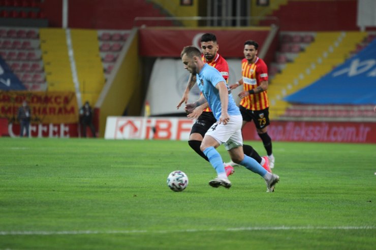 Süper Lig: Kayserispor: 0 - Gaziantep FK: 0 (İlk yarı)