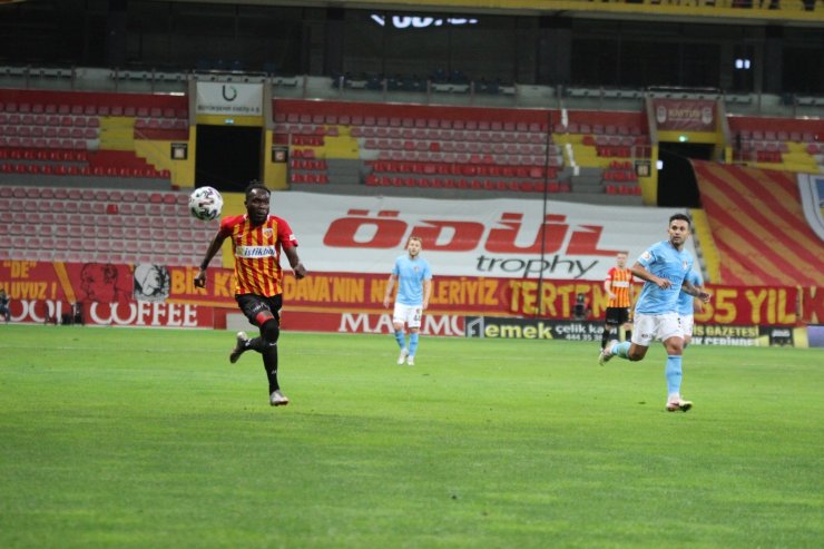 Süper Lig: Kayserispor: 0 - Gaziantep FK: 0 (İlk yarı)