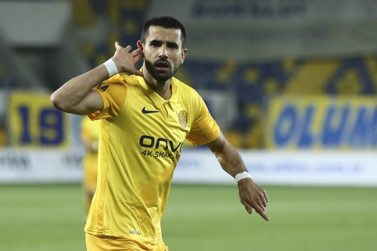 Süper Lig: MKE Ankaragücü: 1 - Fenerbahçe: 0 (Maç devam ediyor)