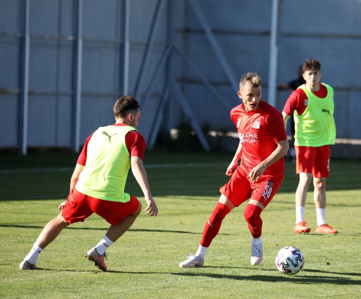 Sivasspor’da Kasımpaşa mesaisi başladı