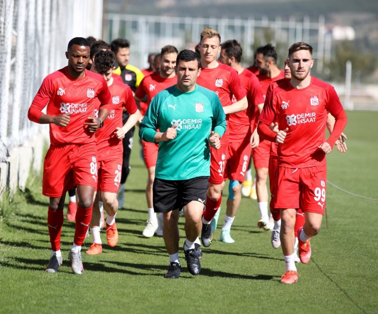 Sivasspor’da Kasımpaşa mesaisi başladı