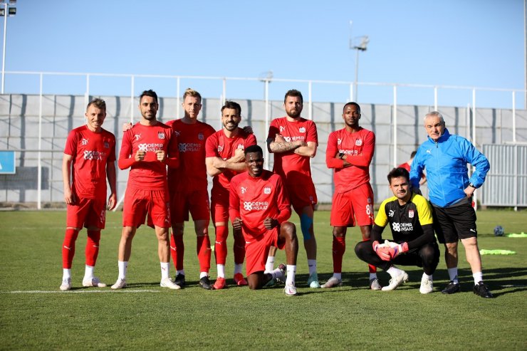 Sivasspor’da Kasımpaşa mesaisi başladı