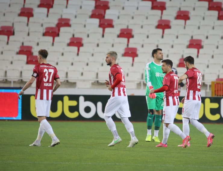 Süper Lig’in en az yenilen takımı Sivasspor