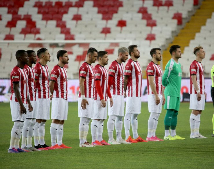Süper Lig’in en az yenilen takımı Sivasspor