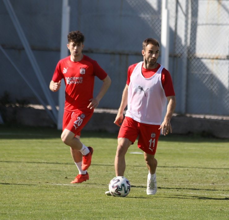 Sivasspor, Kasımpaşa maçının taktiğini çalıştı