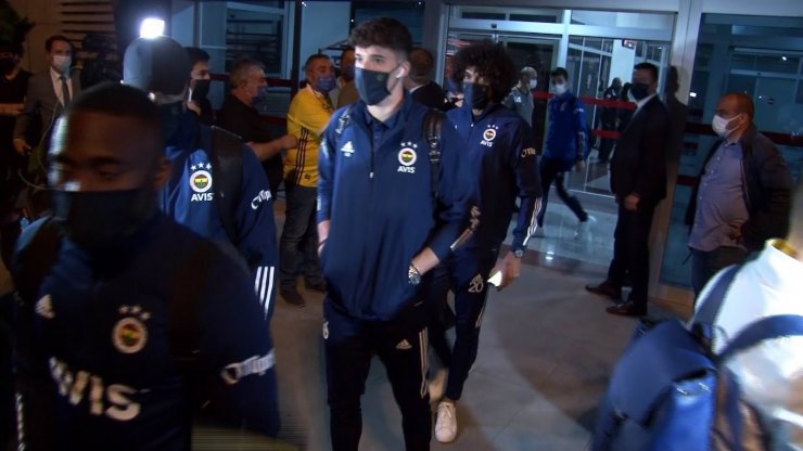 Fenerbahçe Kayseri’ye geldi