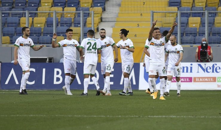 Süper Lig: MKE Ankaragücü: 0 - Aytemiz Alanyaspor: 1 (İlk yarı)