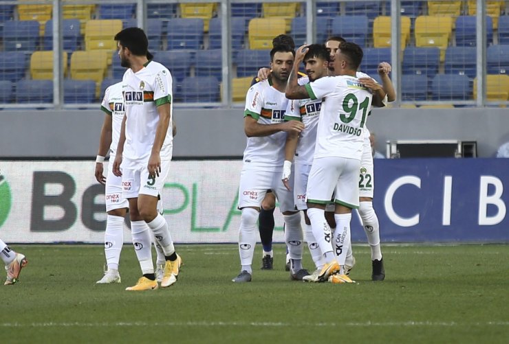 Süper Lig: MKE Ankaragücü: 0 - Aytemiz Alanyaspor: 1 (İlk yarı)