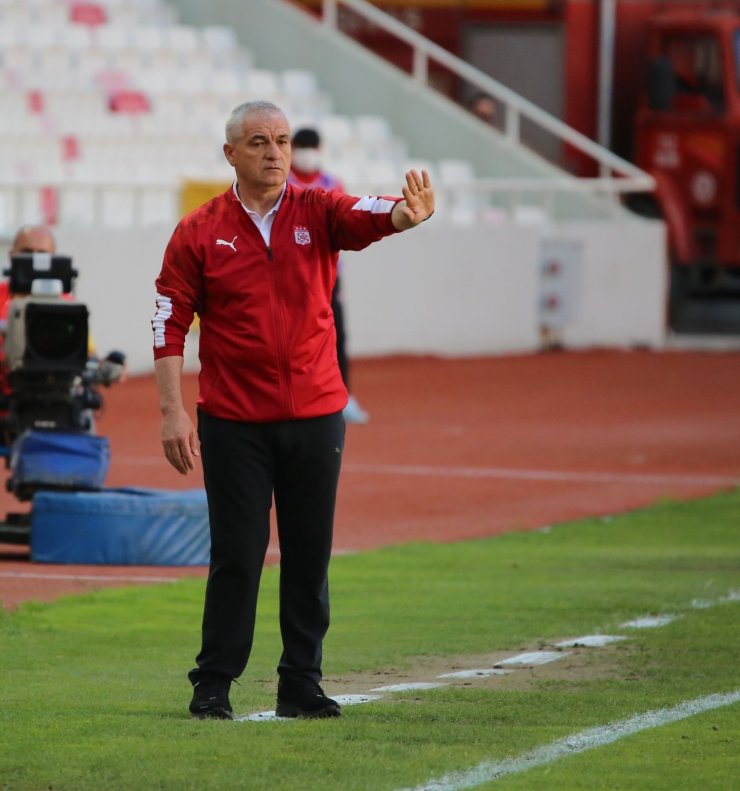 Süper Lig: Sivasspor: 0 - Kasımpaşa: 0 (Maç devam ediyor)