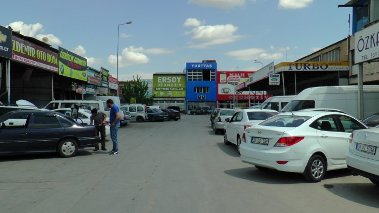 Tam kapanmanın ardından oto sanayilerde yoğunluk