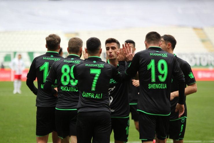 Konyaspor ligi 11. sırada tamamladı