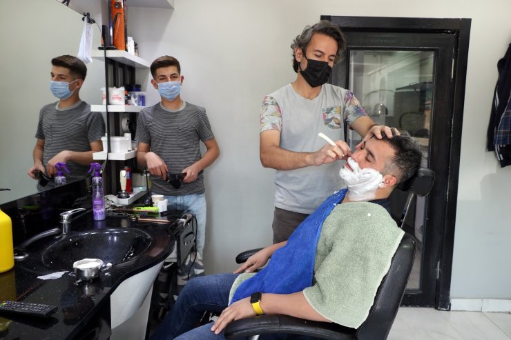 Yozgat’ta berberler de yoğunluk yaşandı