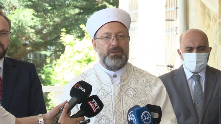 Diyanet İşleri Başkanı Erbaş: “Bütün inançlarda masum insanları öldürmek yasaktır”
