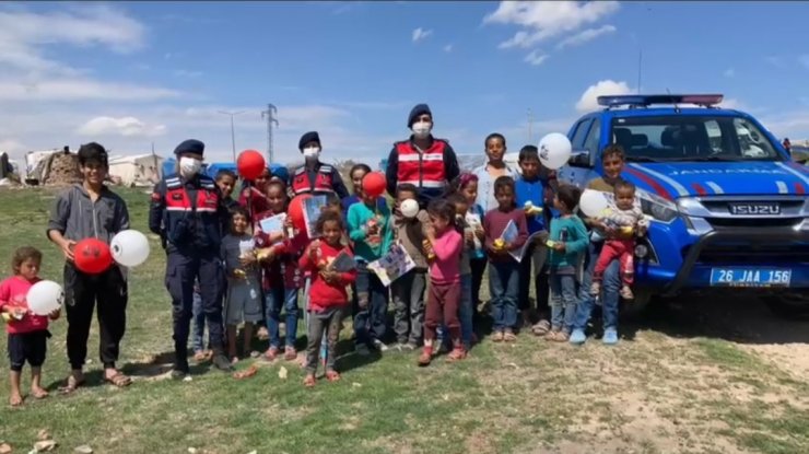 Mevsimlik tarım işçilerine KADES tanıtıldı