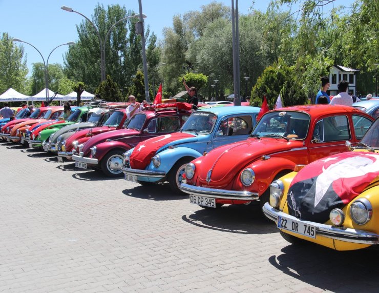 Başkent’te Vosvoslu 19 Mayıs konvoyu